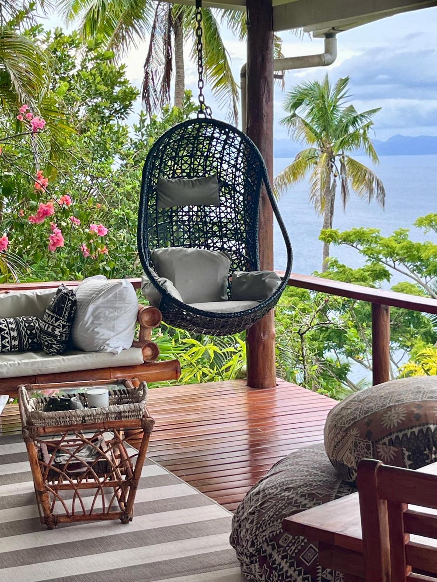 Naveria Heights Lodge Savusavu Exterior photo
