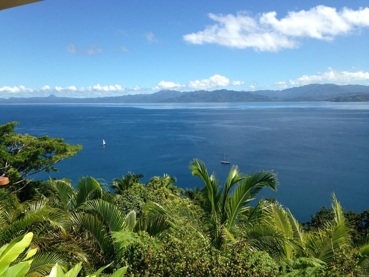 Naveria Heights Lodge Savusavu Exterior photo