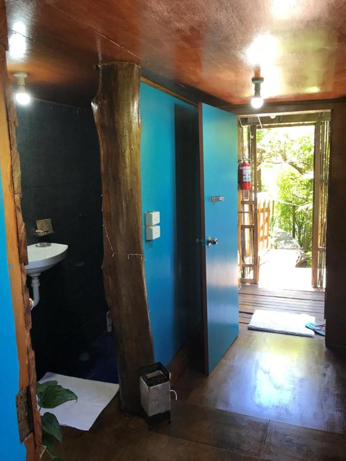 Naveria Heights Lodge Savusavu Exterior photo